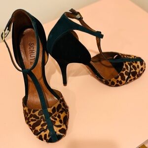 SCHUTZ T-Strap Heels